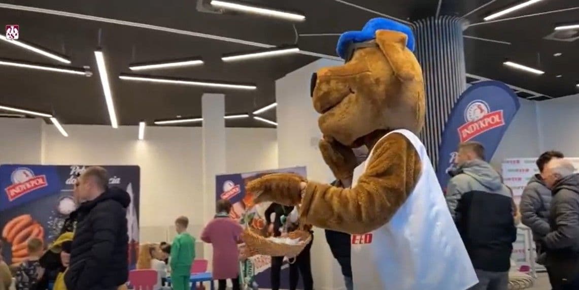 Wspólna akcja Indykpol AZS Olsztyn i BIOFEED na rzecz Schroniska w Olsztynie!